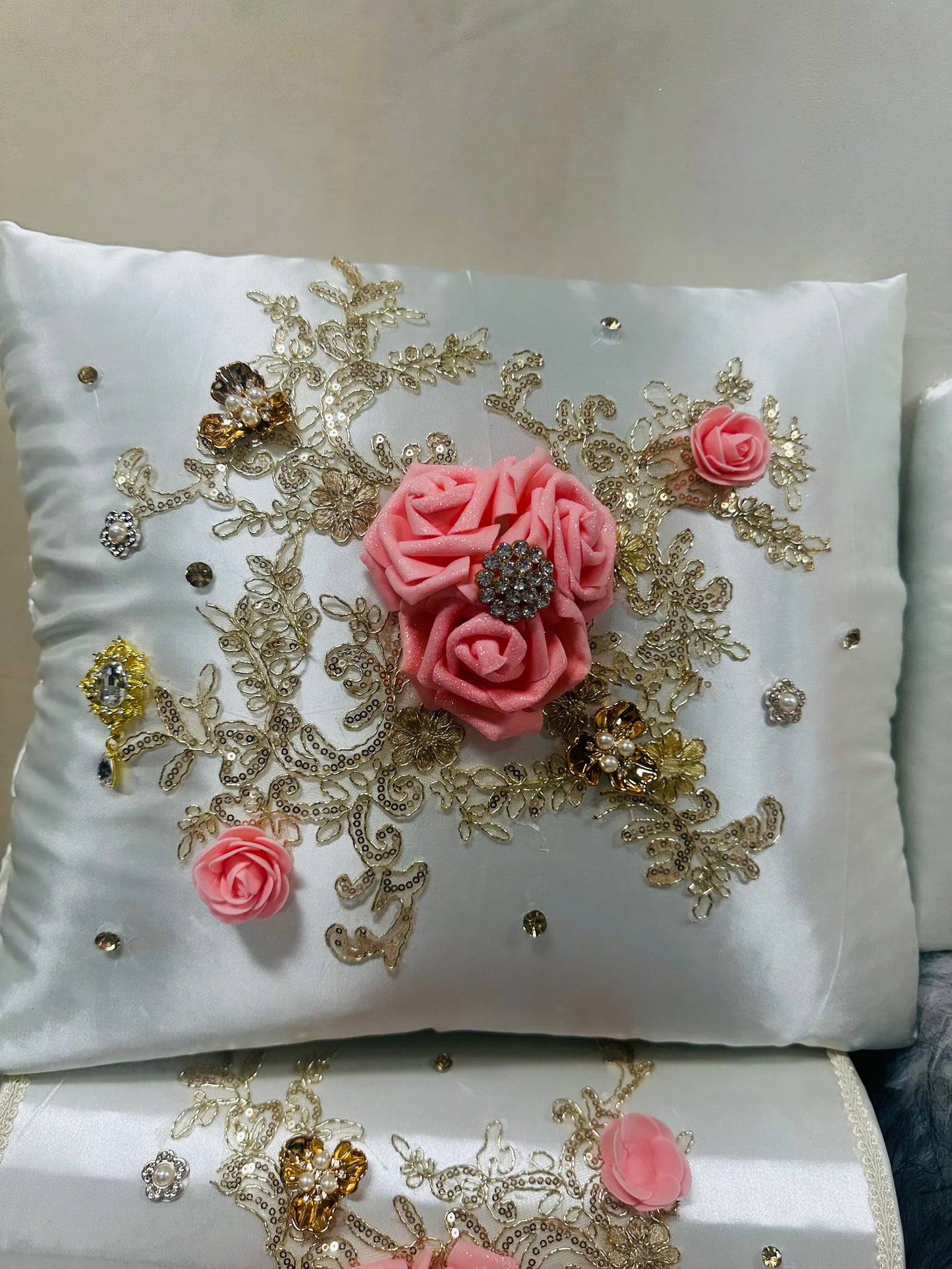 Pillow set