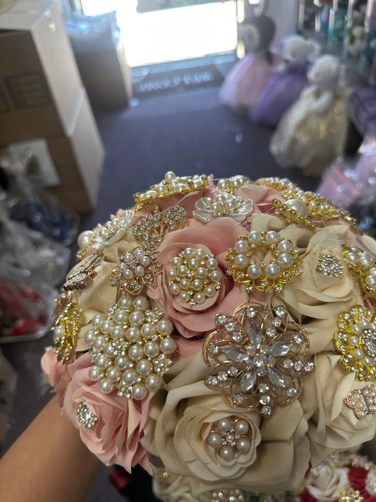 Quinceañera Bouquet 💐