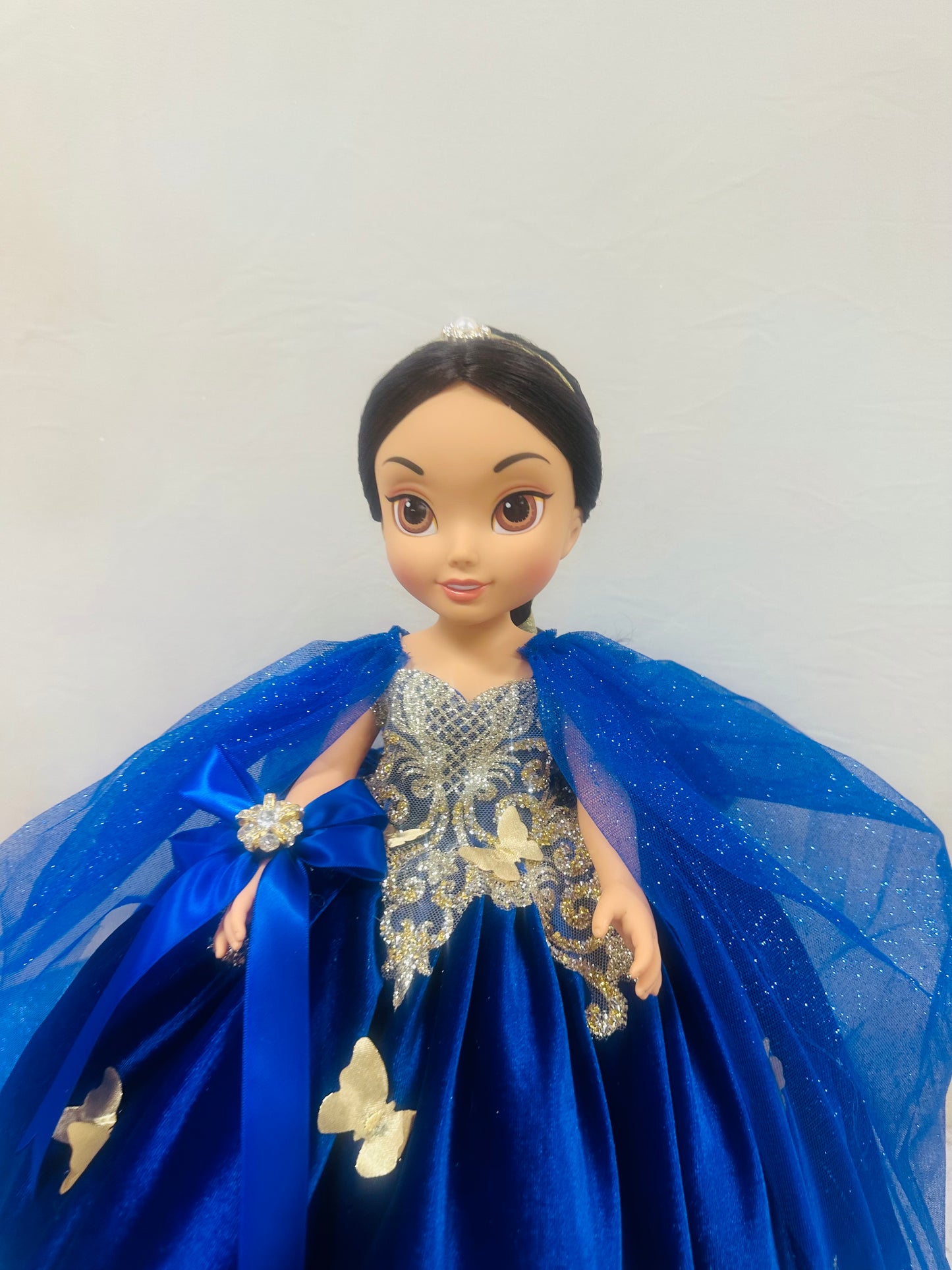 Jasmin doll
