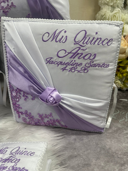 Quinceañera pillow set
