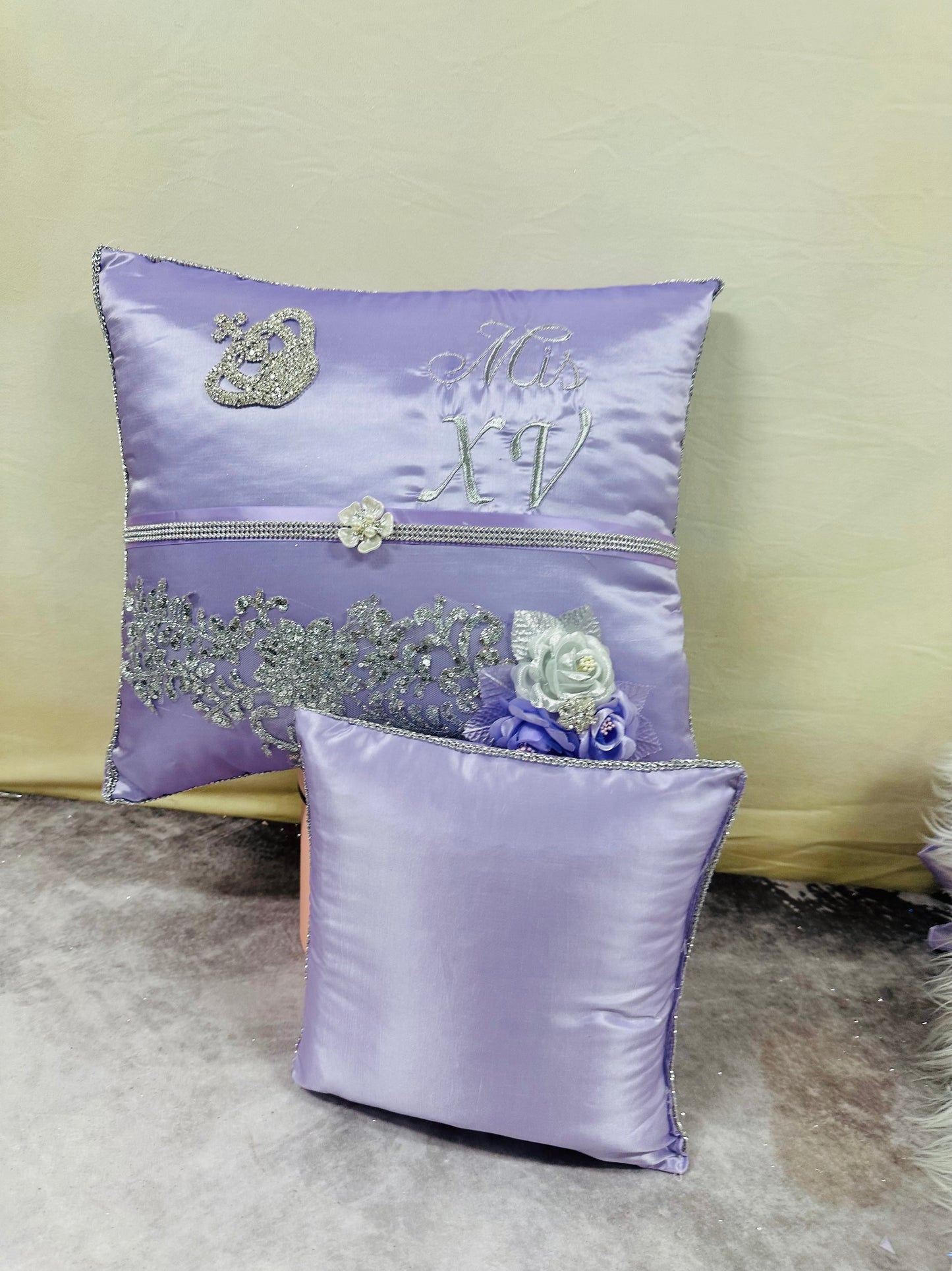 Pillow set
