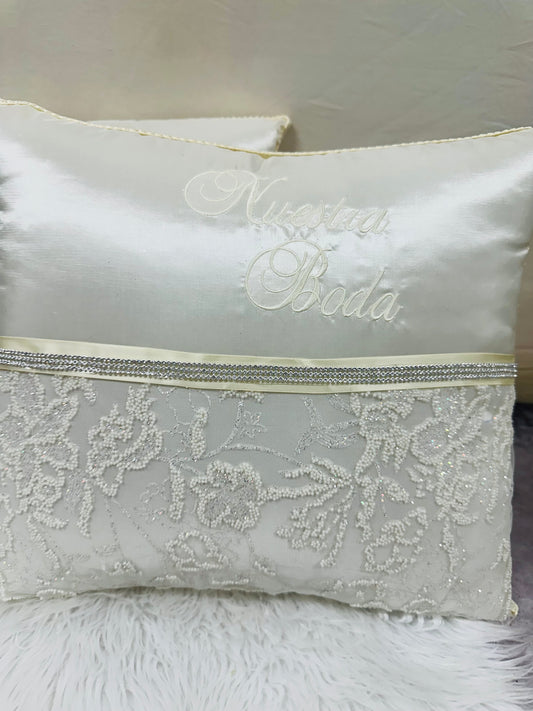 Wedding pillows