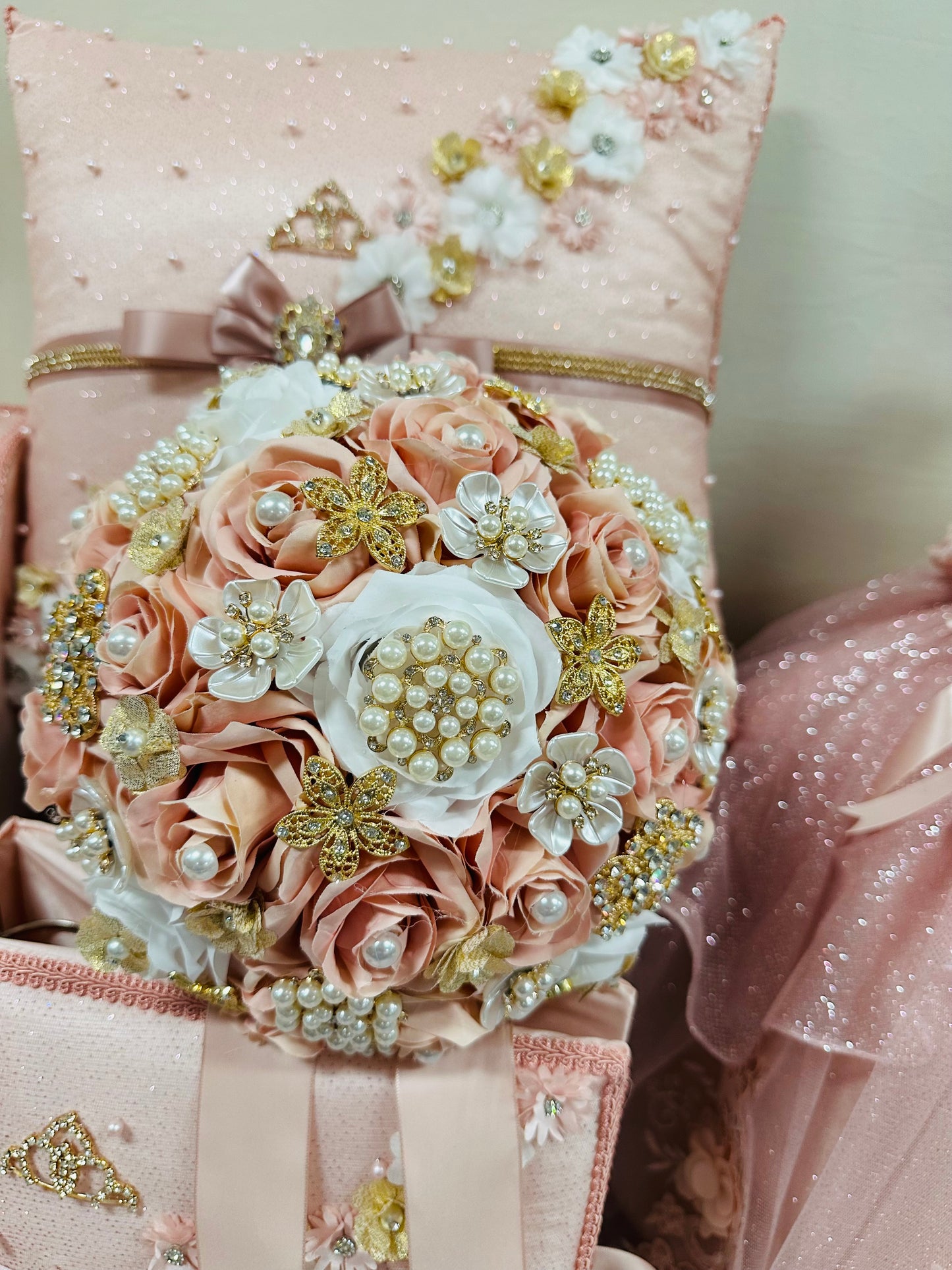 Quinceañera set