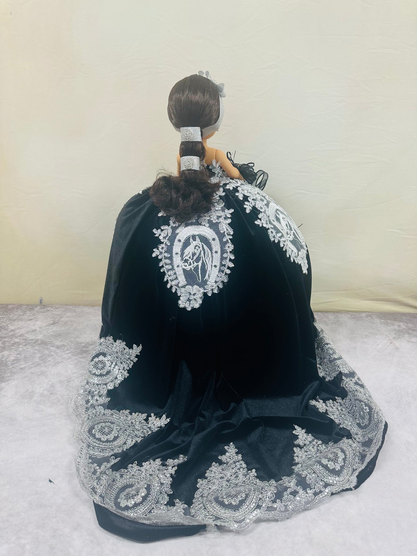 Jasmin doll