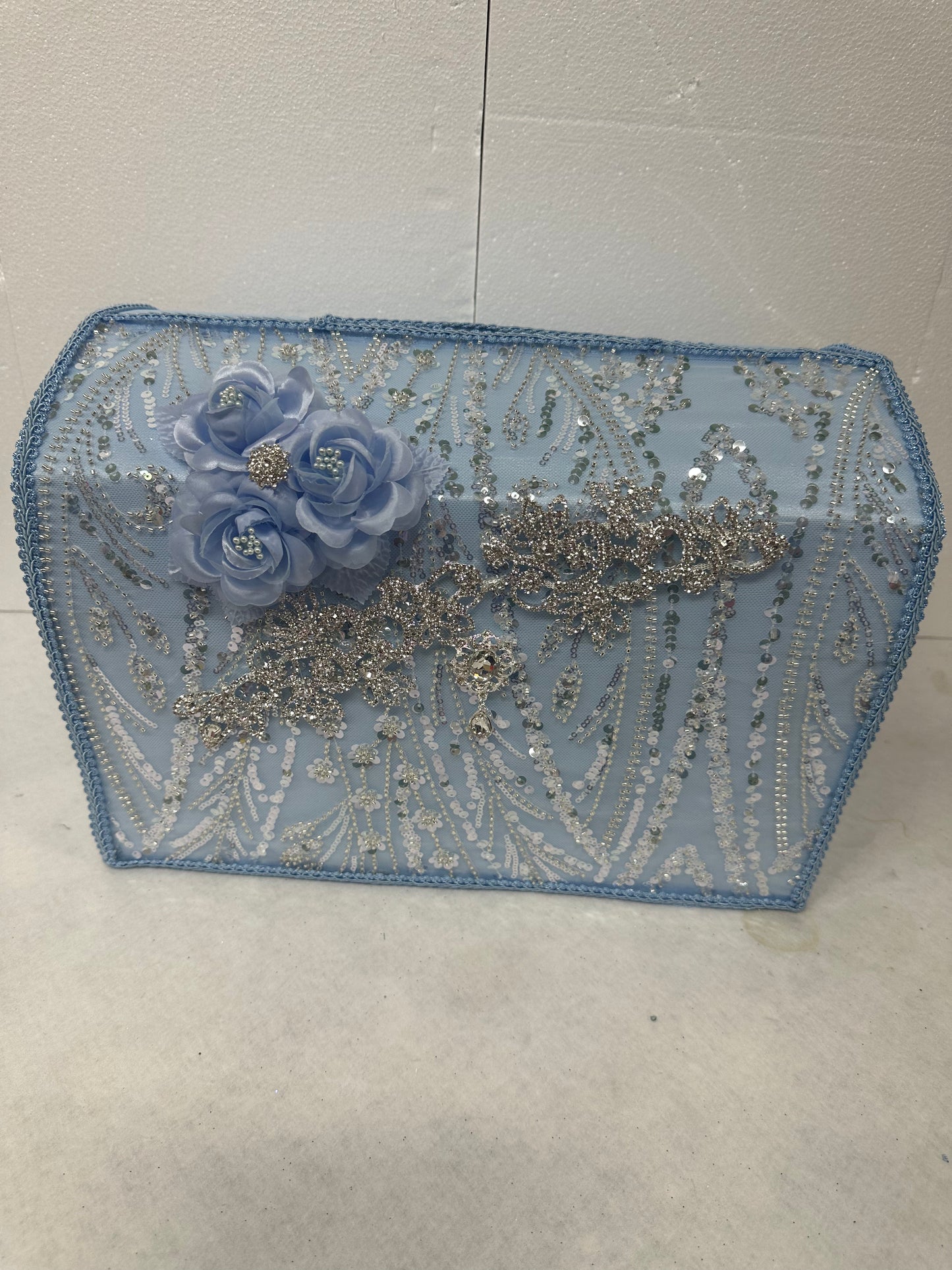 MONEY BOX