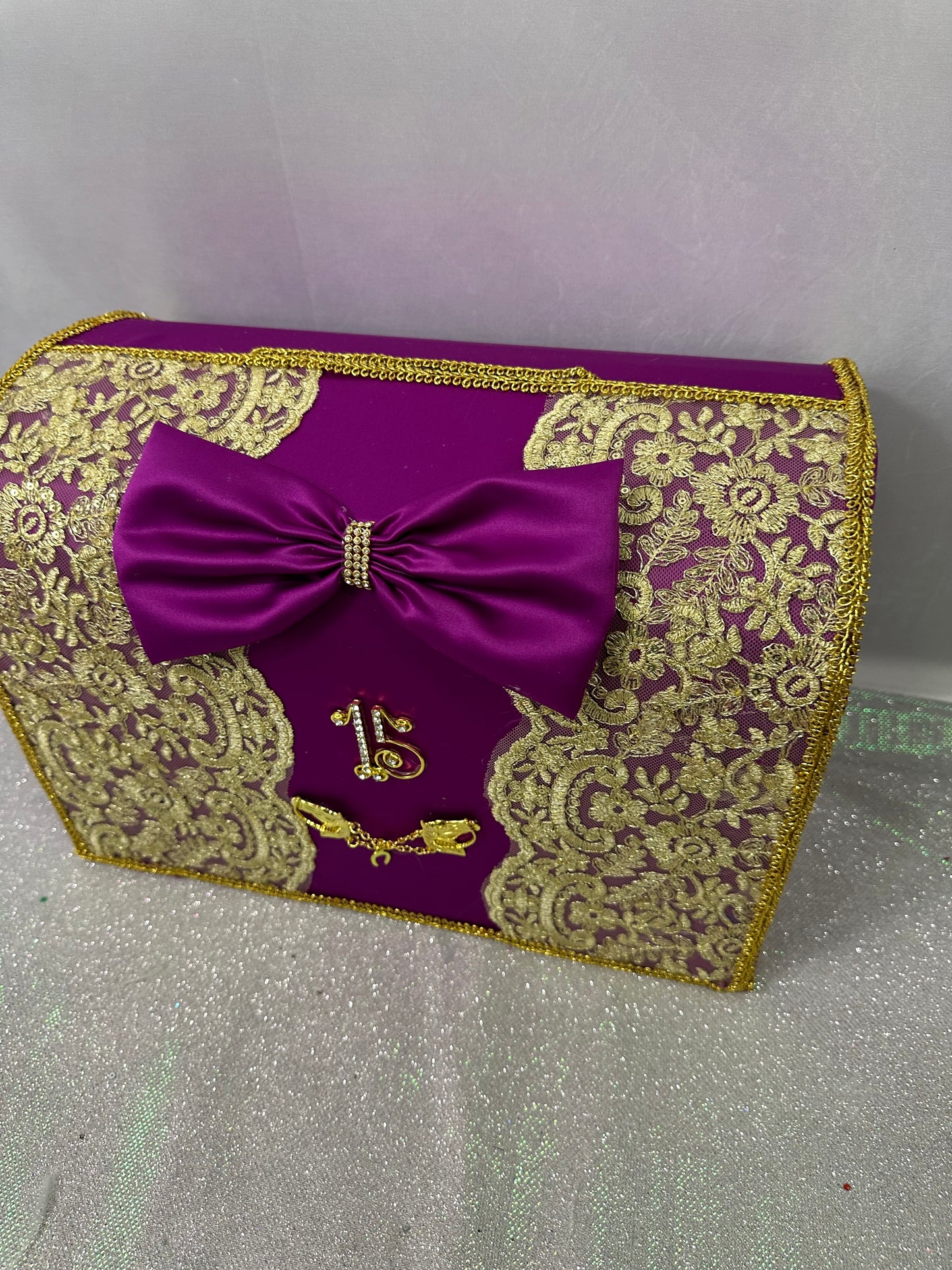 MONEY BOX