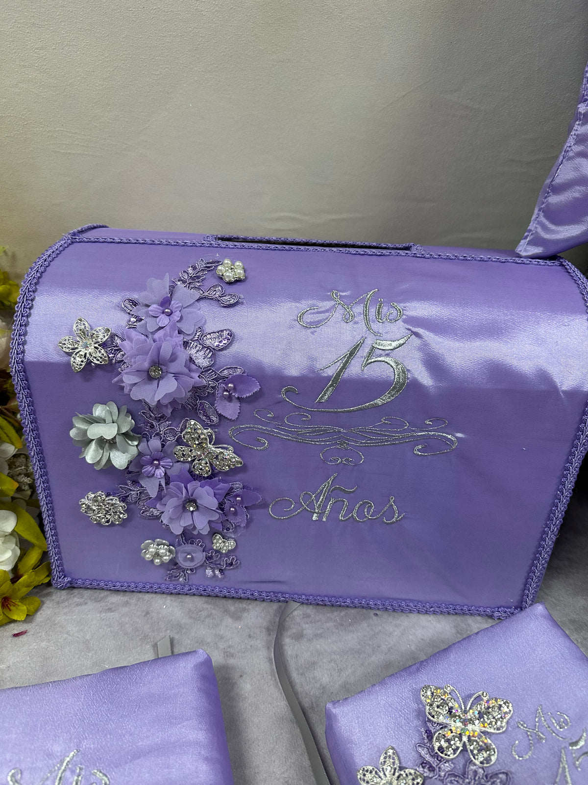 Quinceañera set
