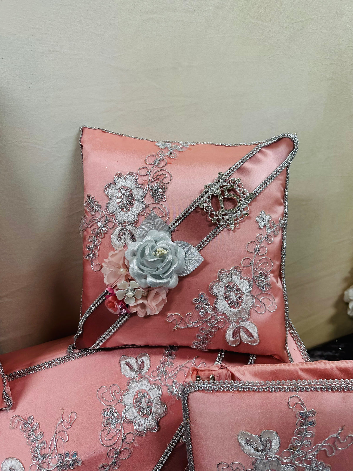 Quinceañera set