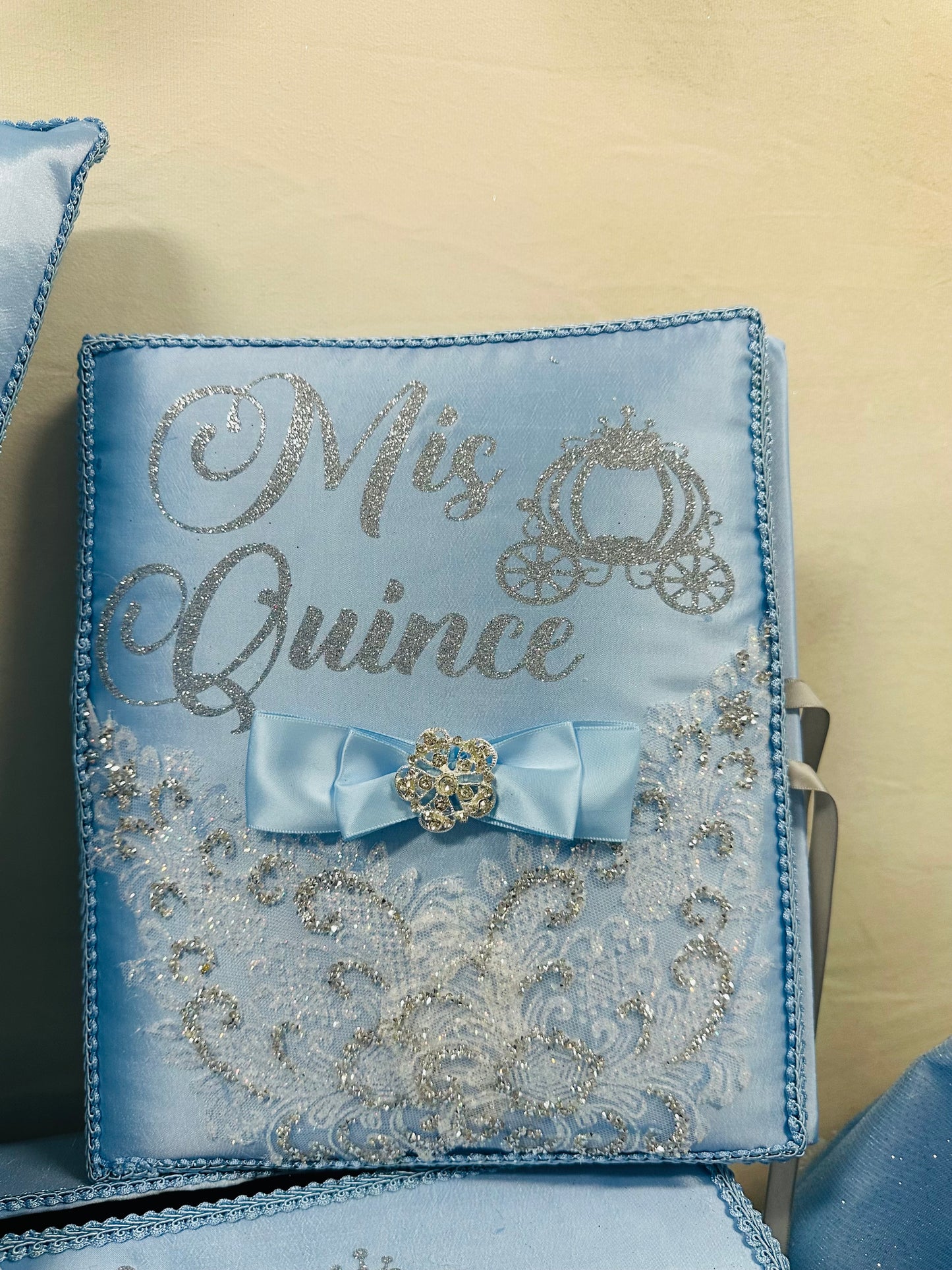 Cinderella pillow set