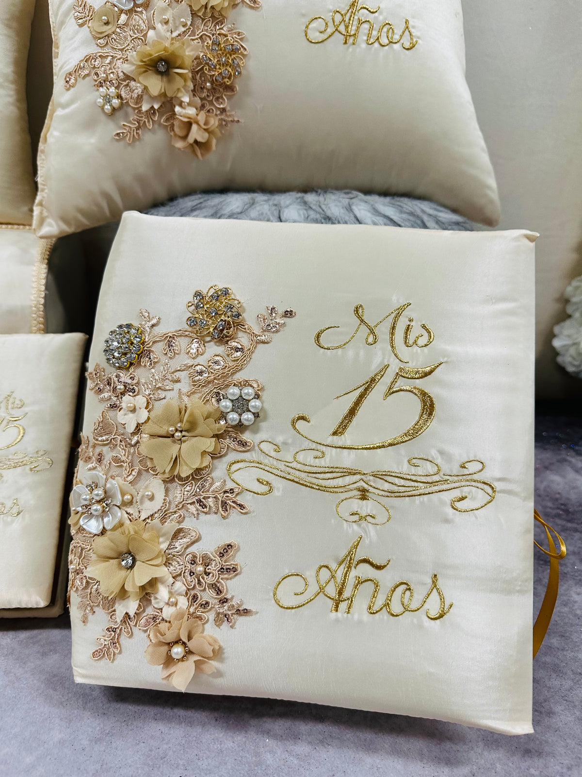Quinceañera set