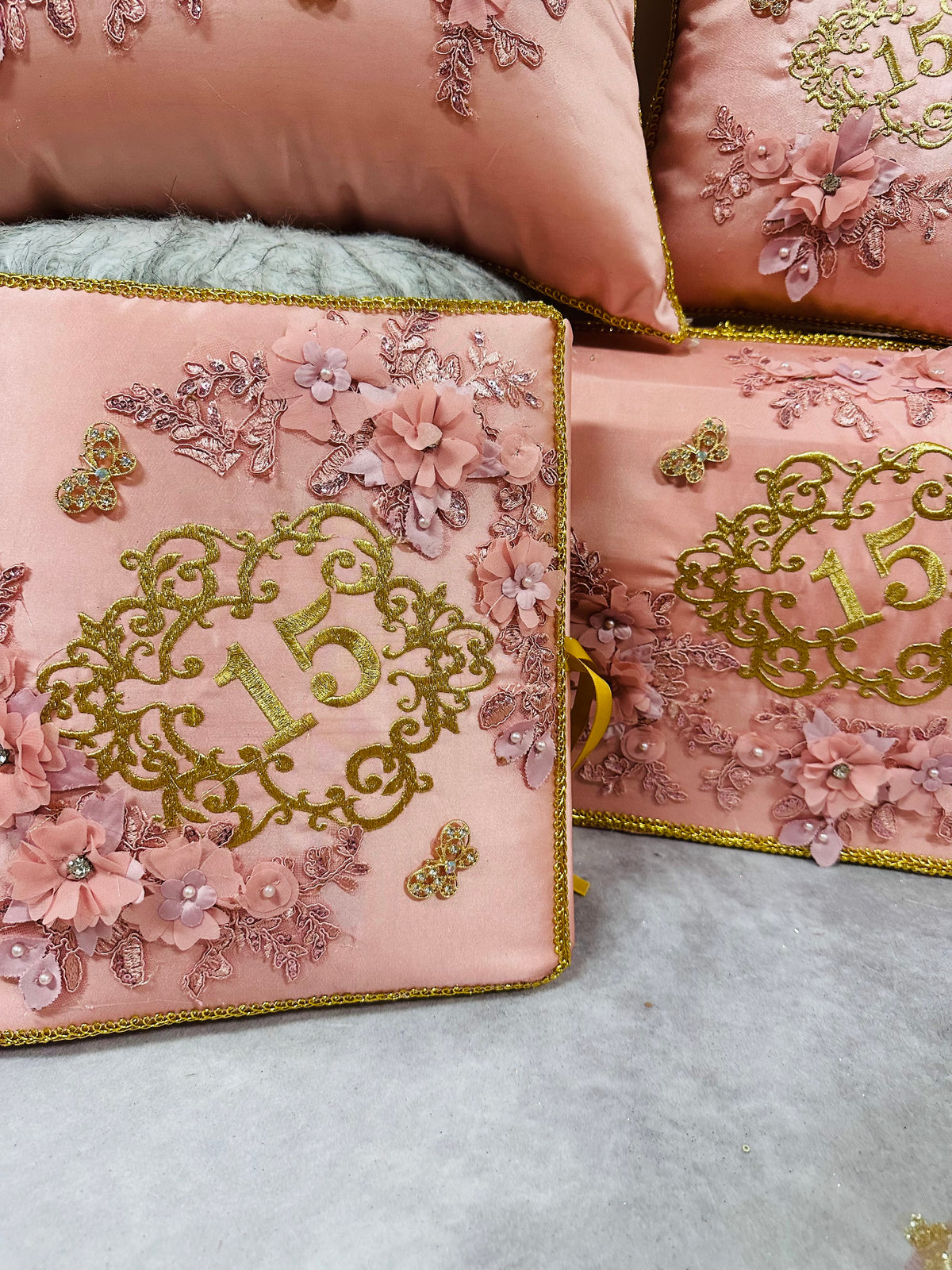 Quinceañera set