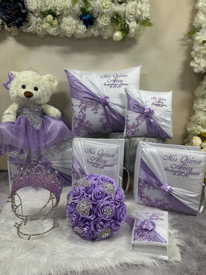 Quinceañera pillow set