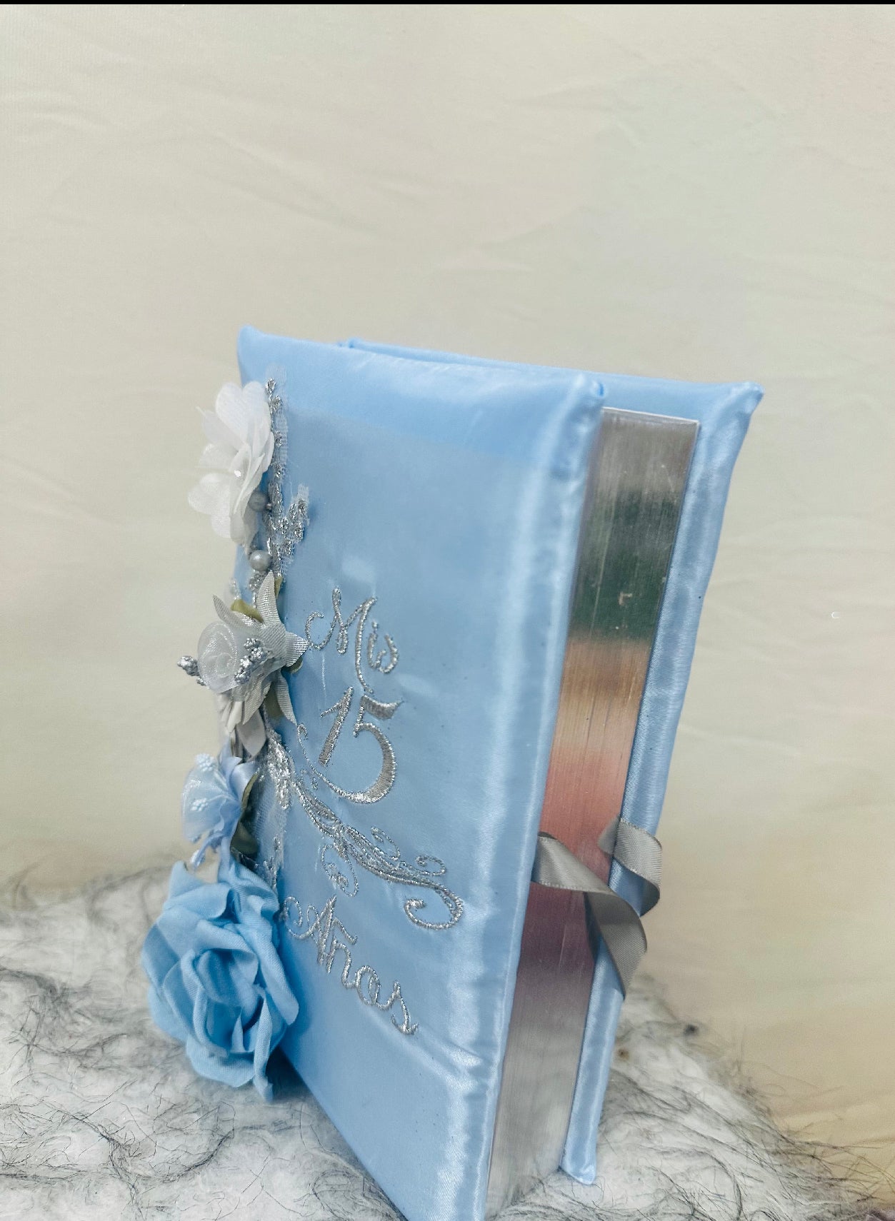 Quinceañera Bible