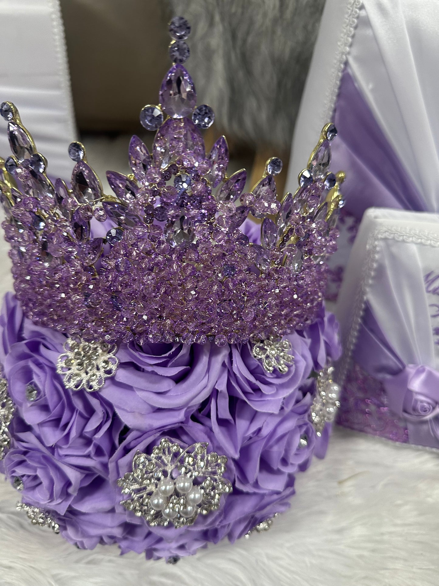 Quinceañera pillow set