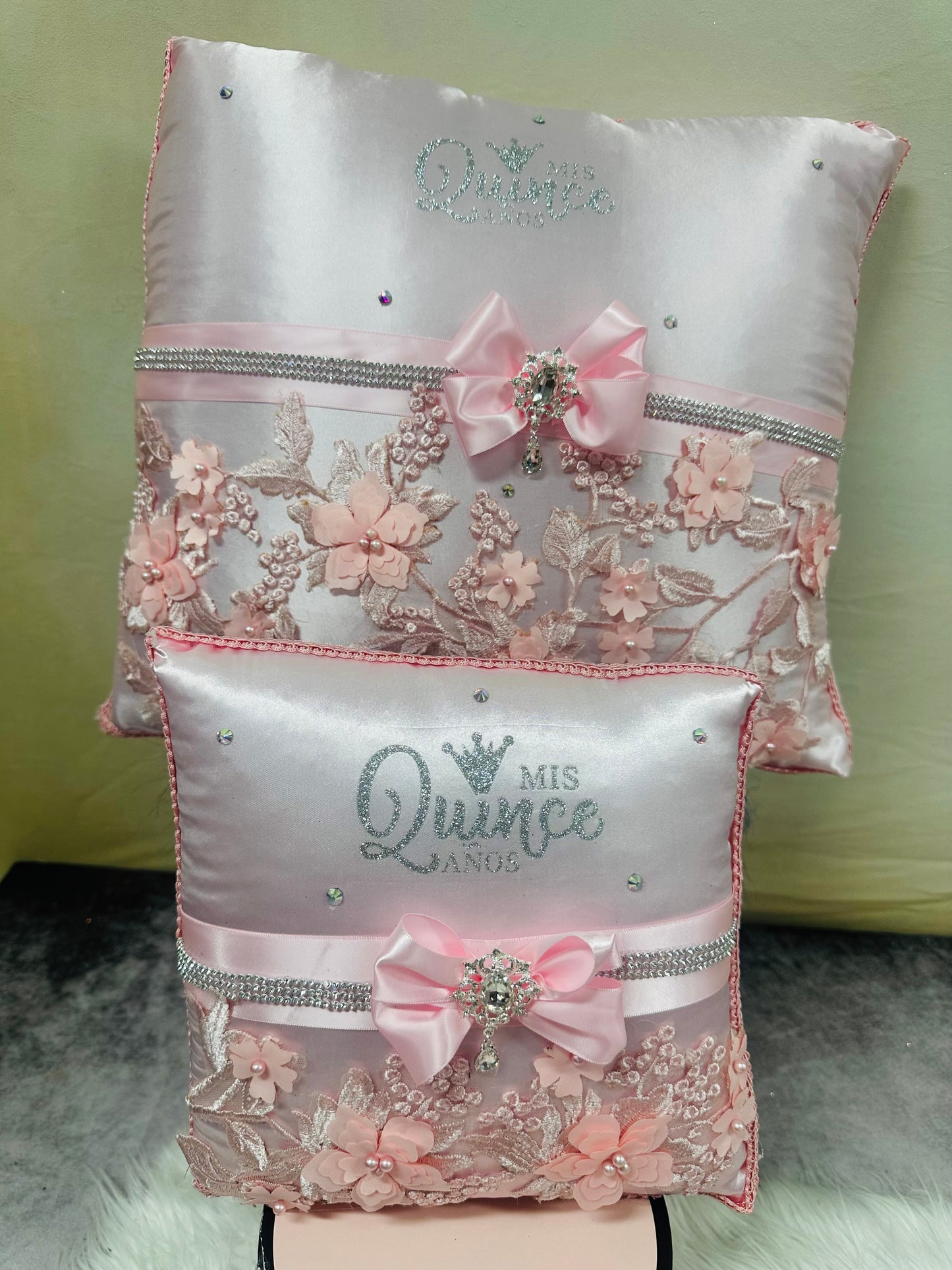 Quinceañera Pillows set