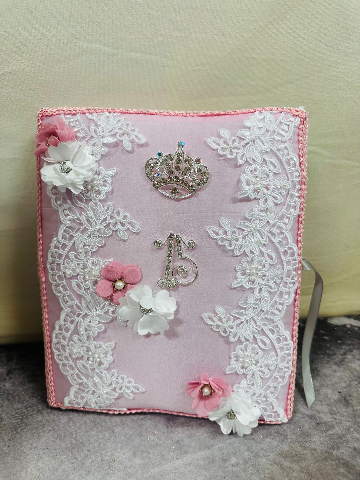 Quinceañera set