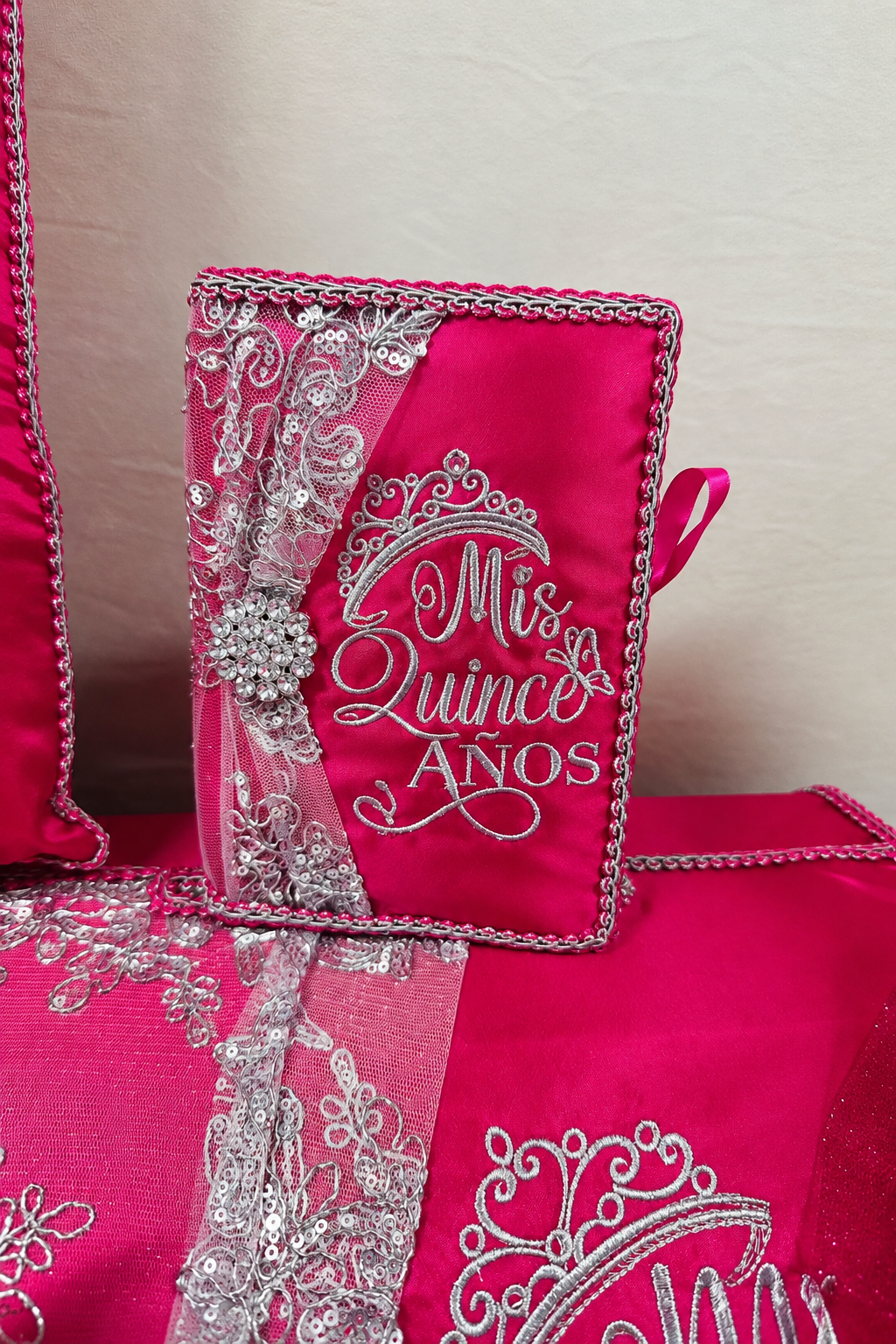 Quinceañera set