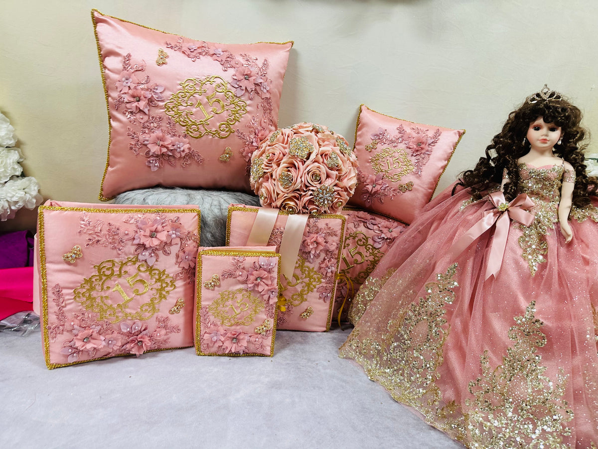 Quinceañera set
