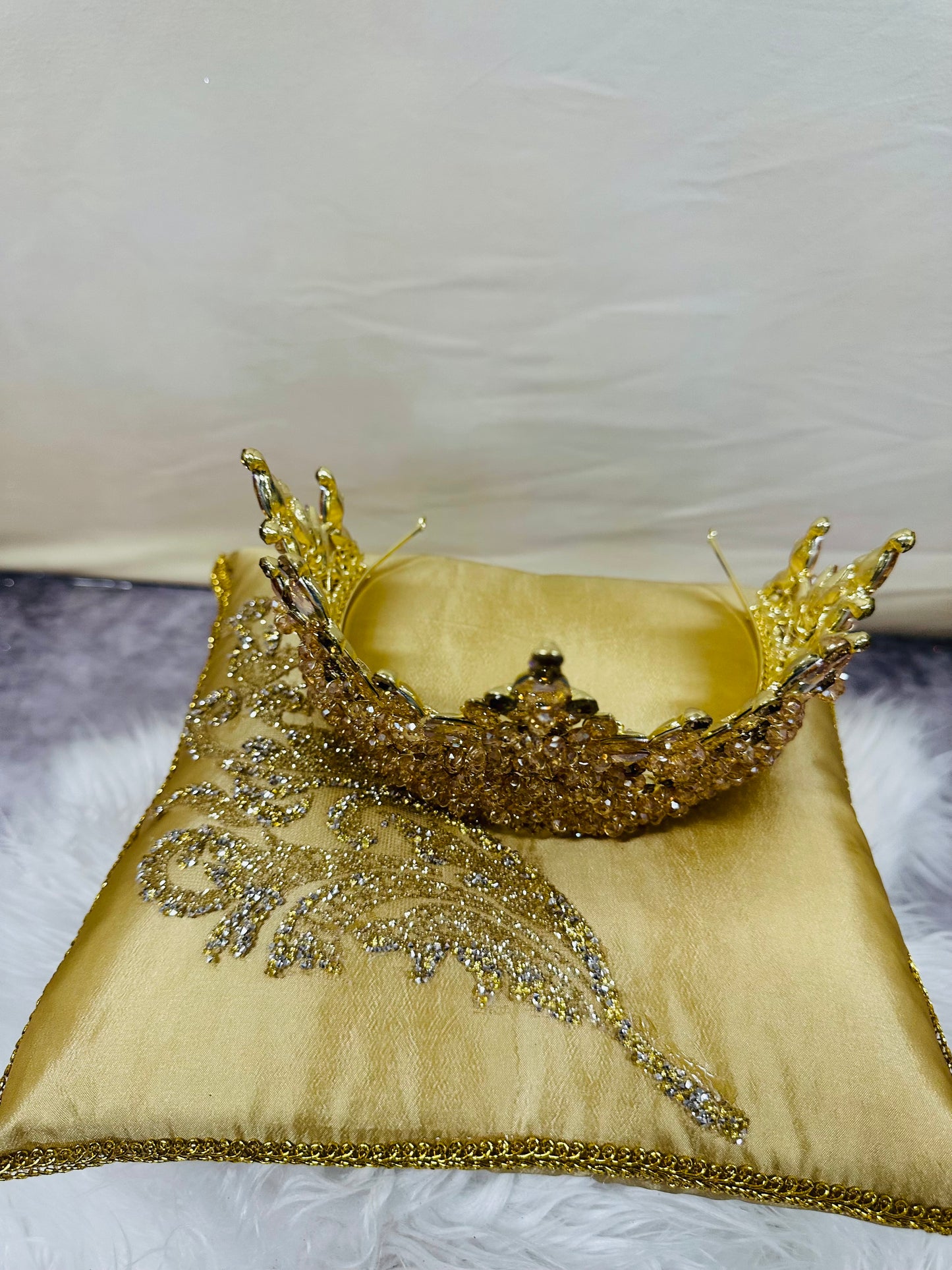 Crown 👑