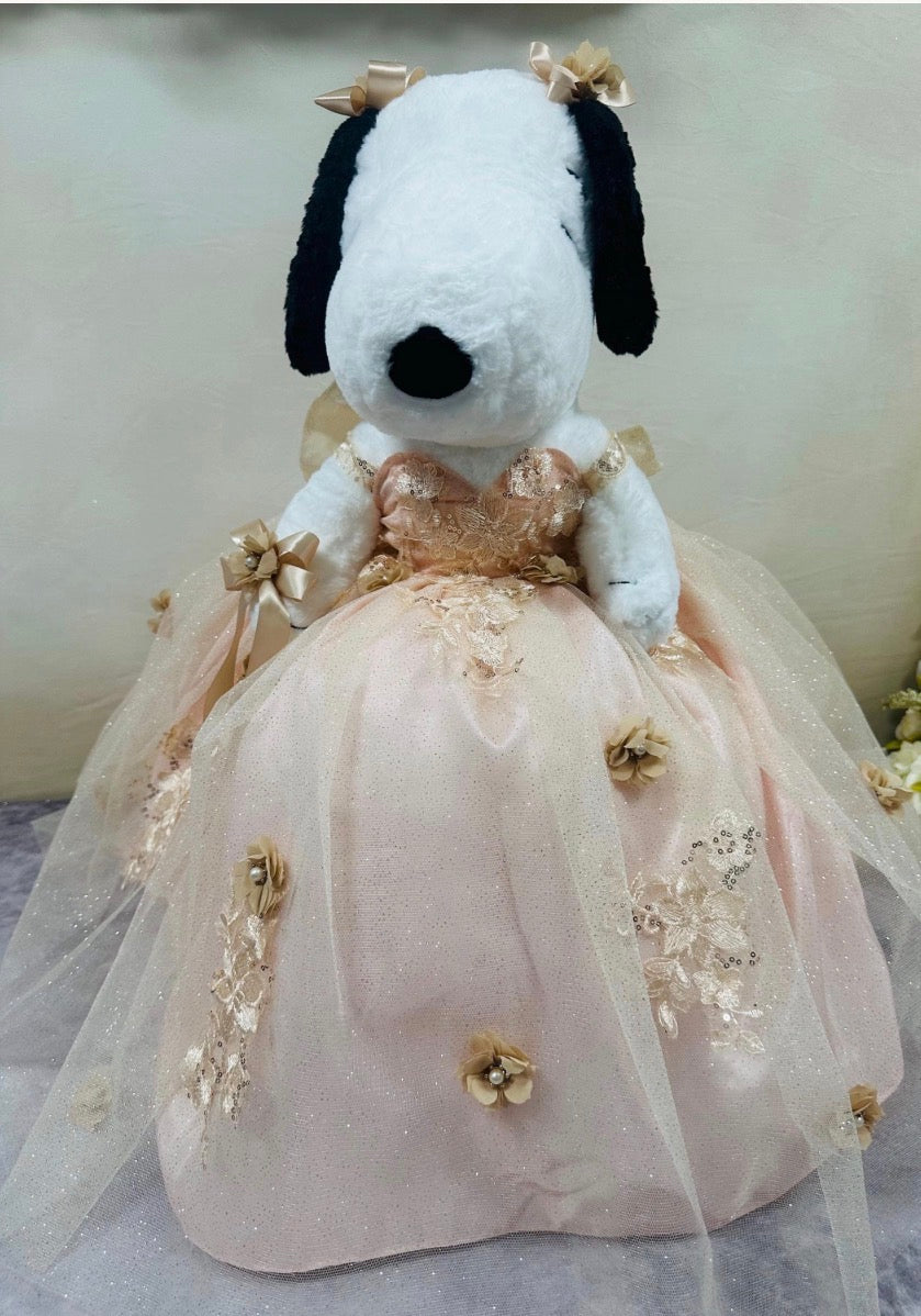 Snoopy custom quinceañera bear