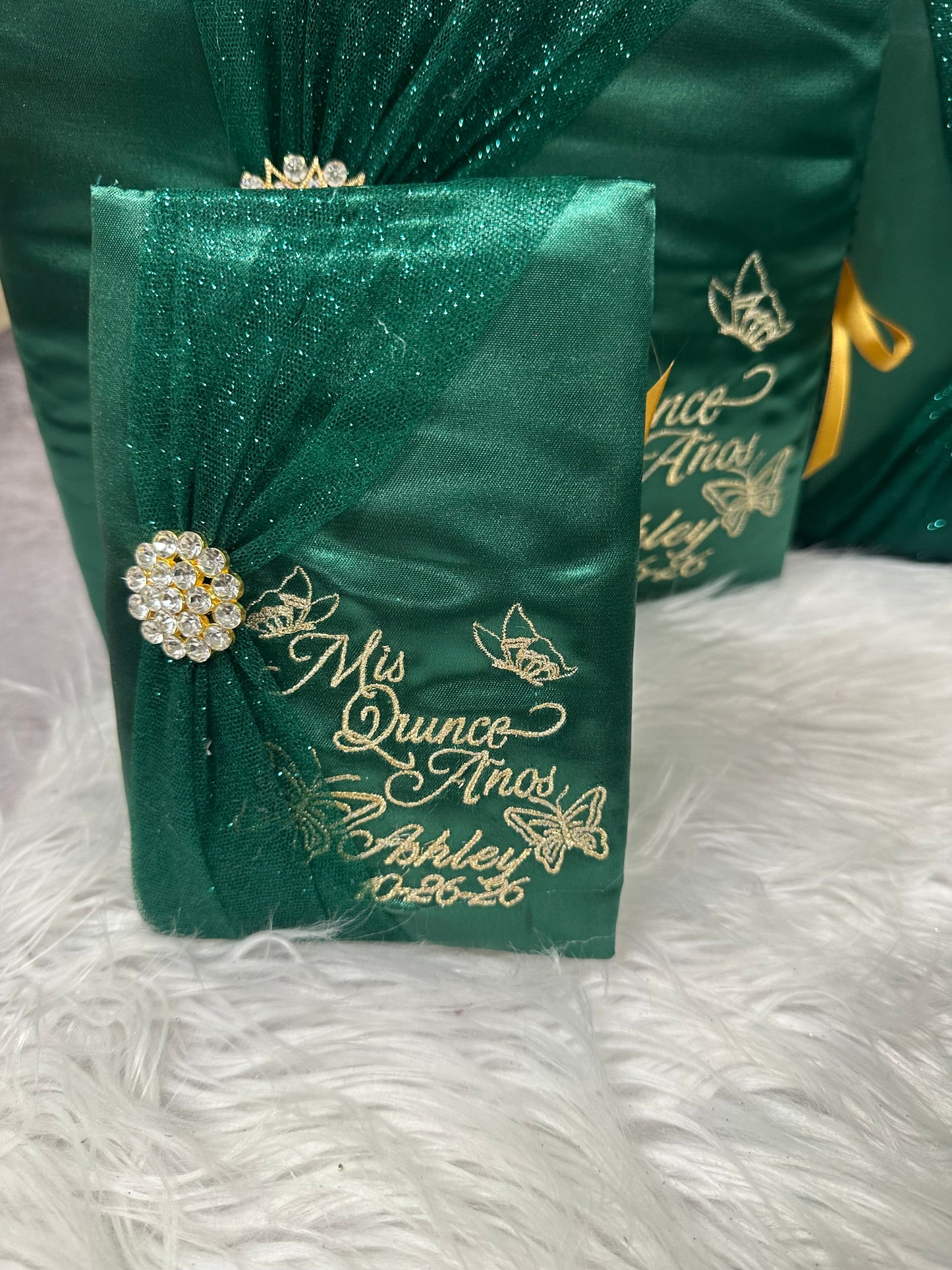 Quinceañera pillow set