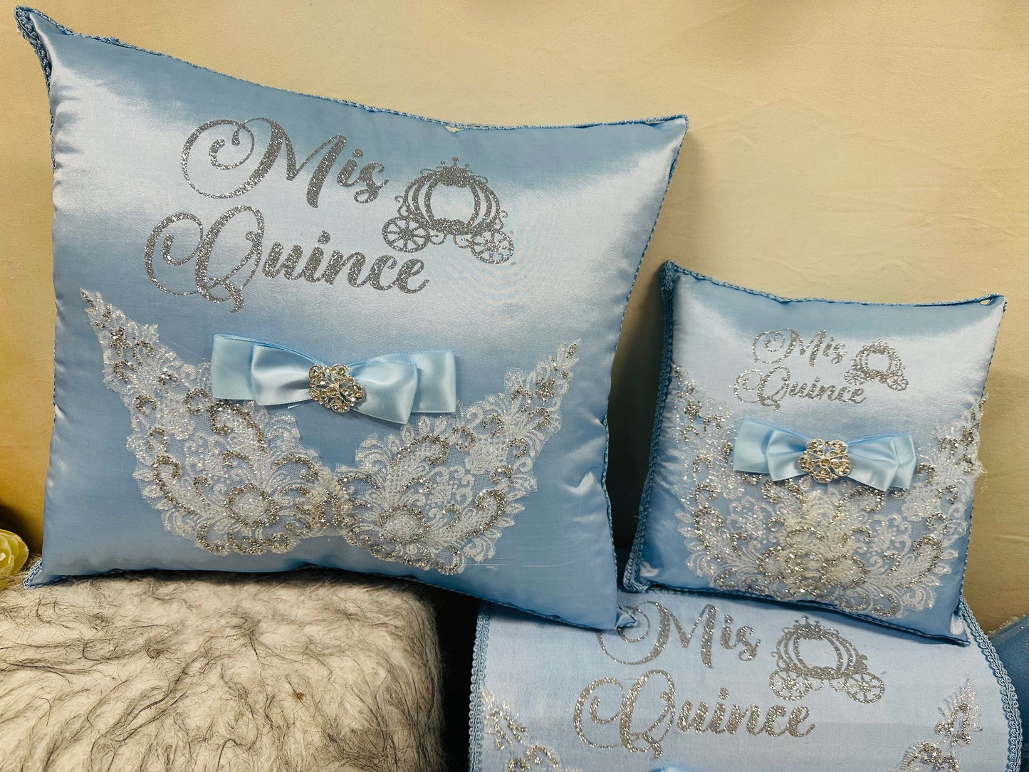 Cinderella pillow set