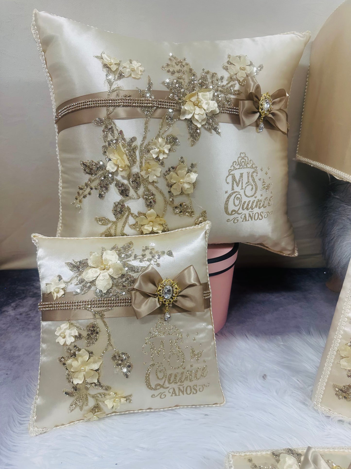 Quinceañera Pillows set