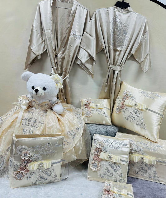 Quinceañera pillow set