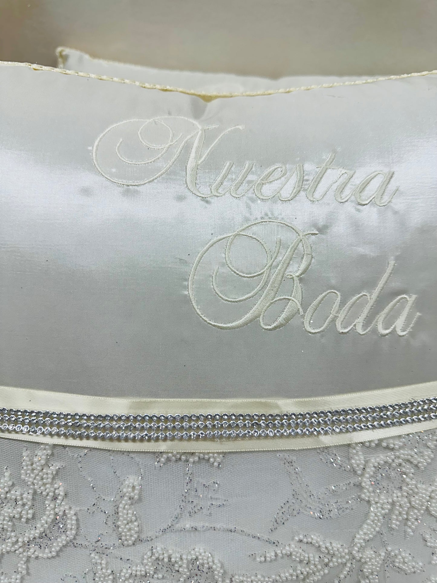 Wedding pillows