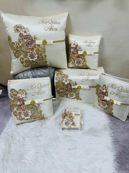 Quinceañera pillow set