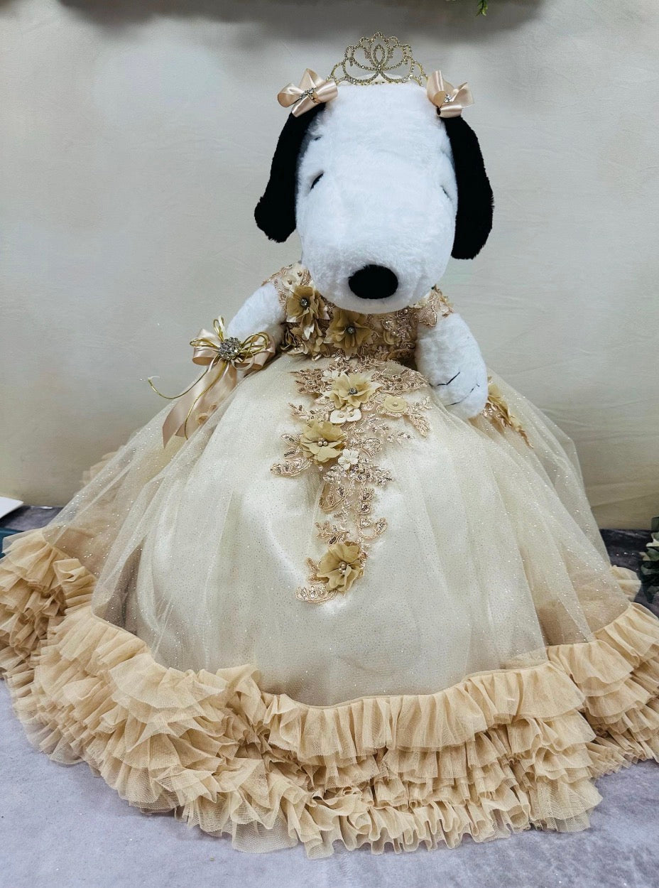 Snoopy custom quinceañera bear