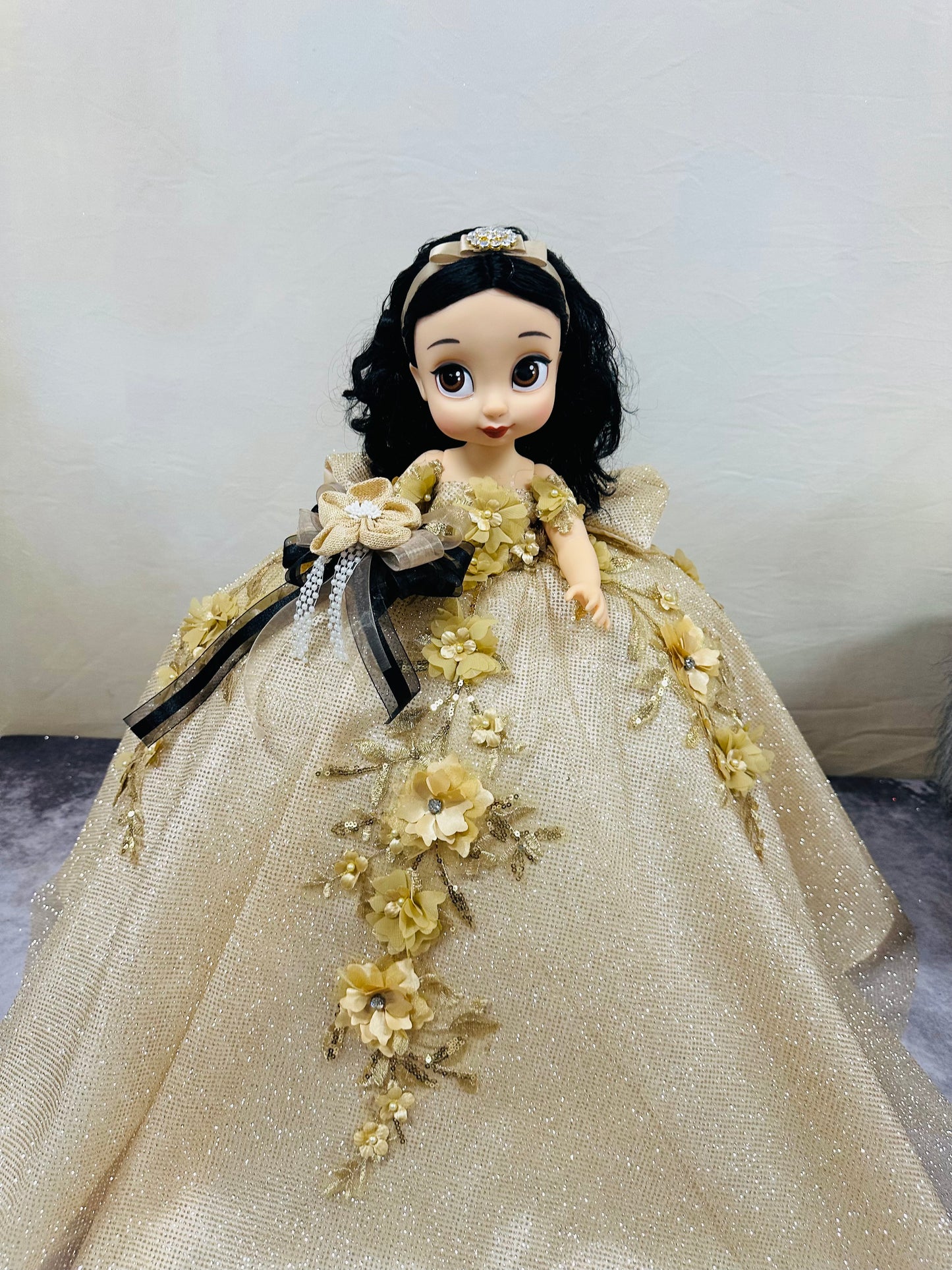 Doll Snow White