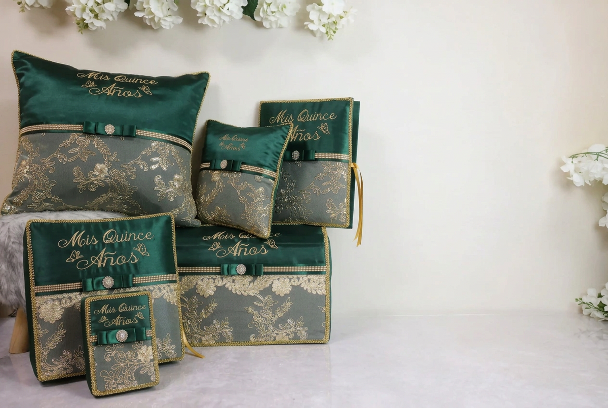 Quinceañera set