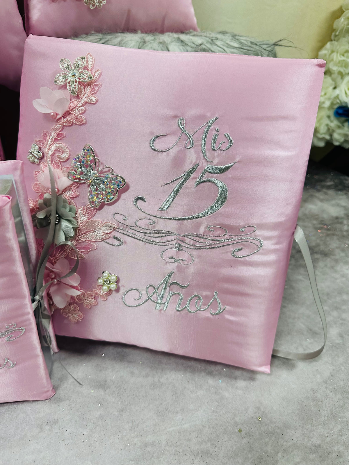 Quinceañera set