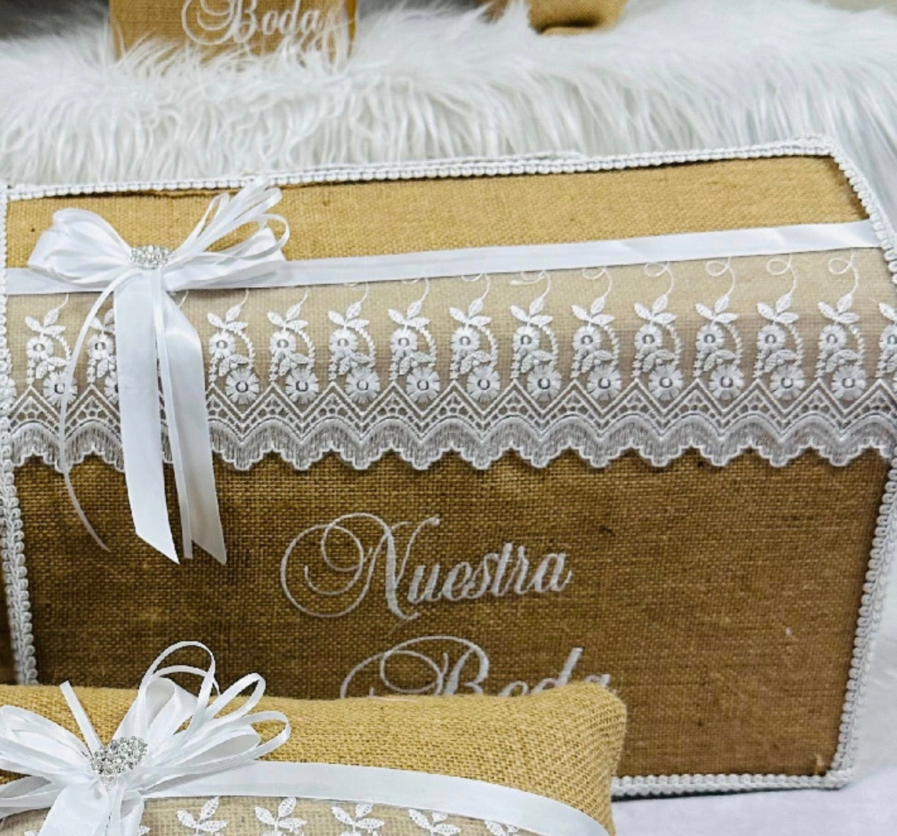 Wedding burlap set