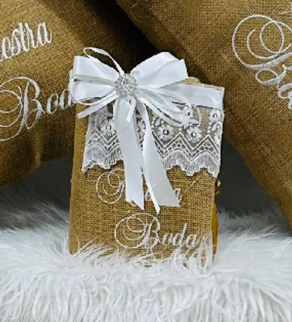 Wedding burlap set