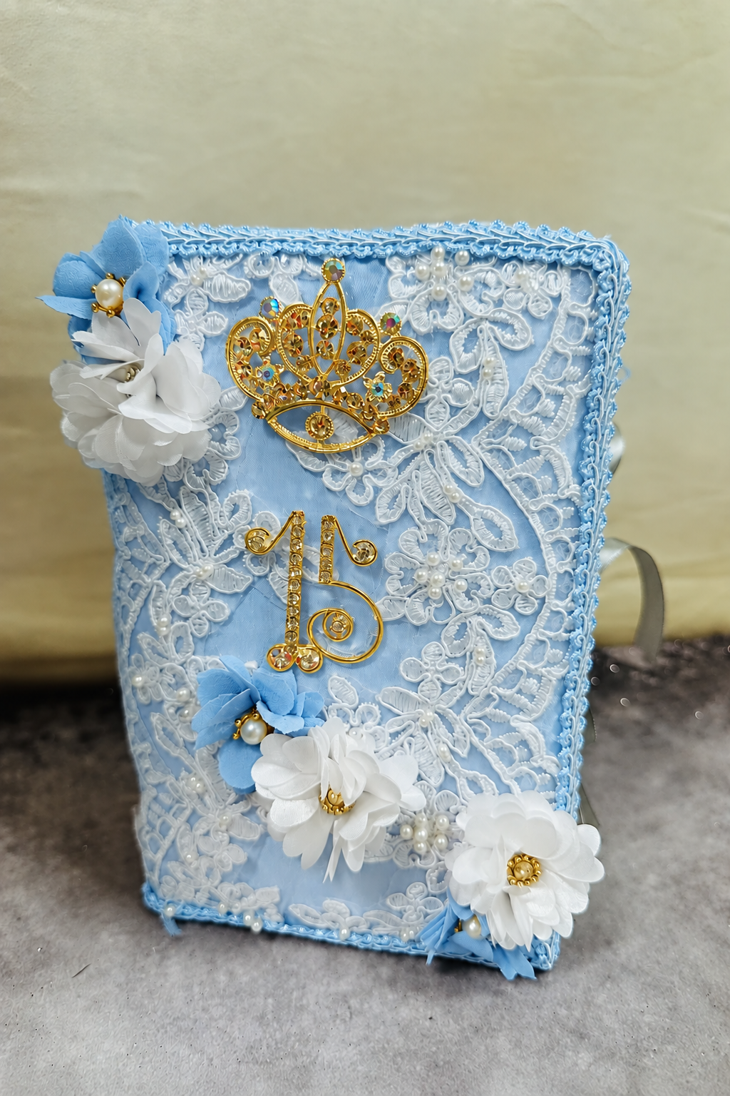Quinceañera set