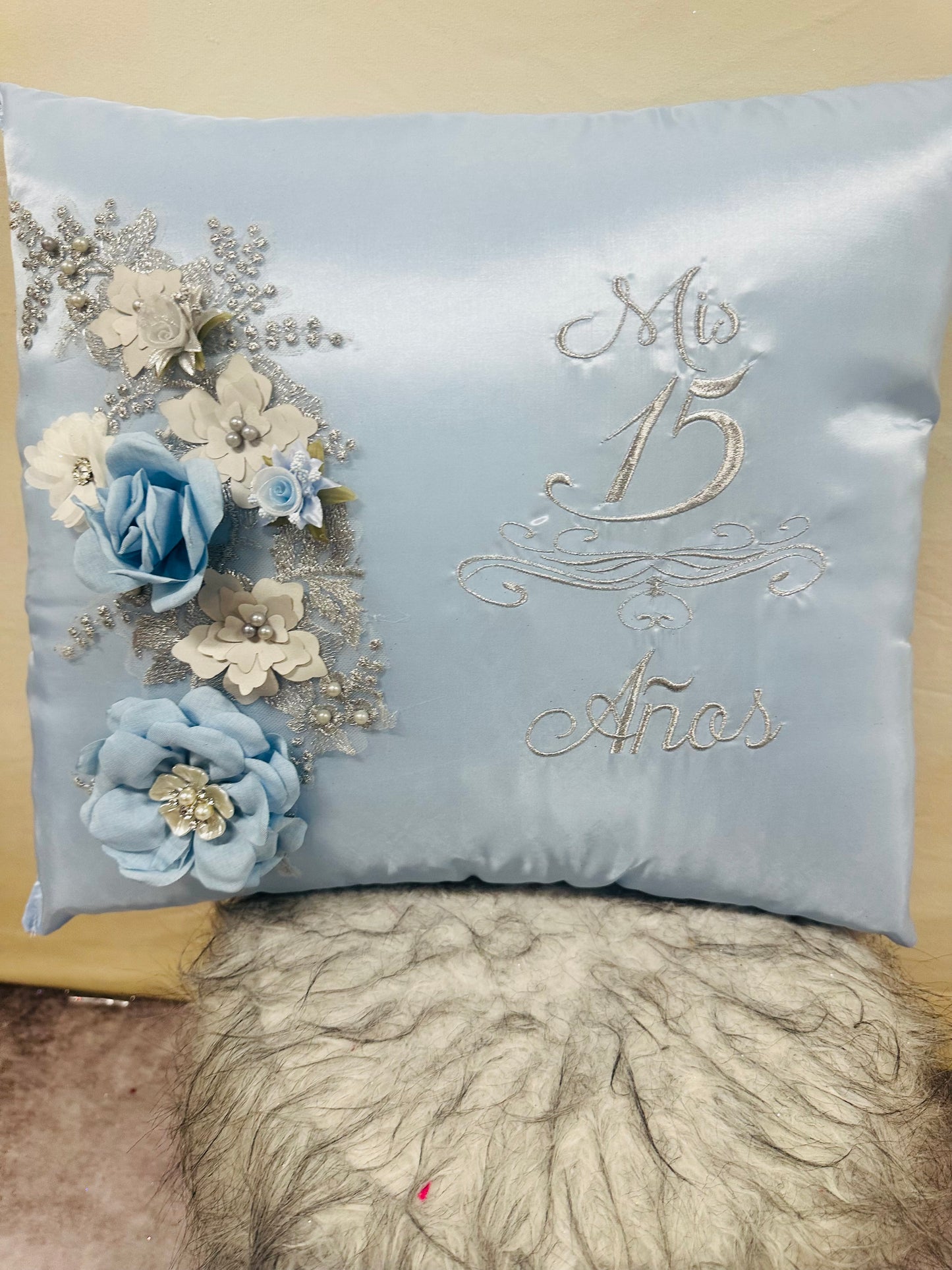 Quinceañera pillow set butterfly