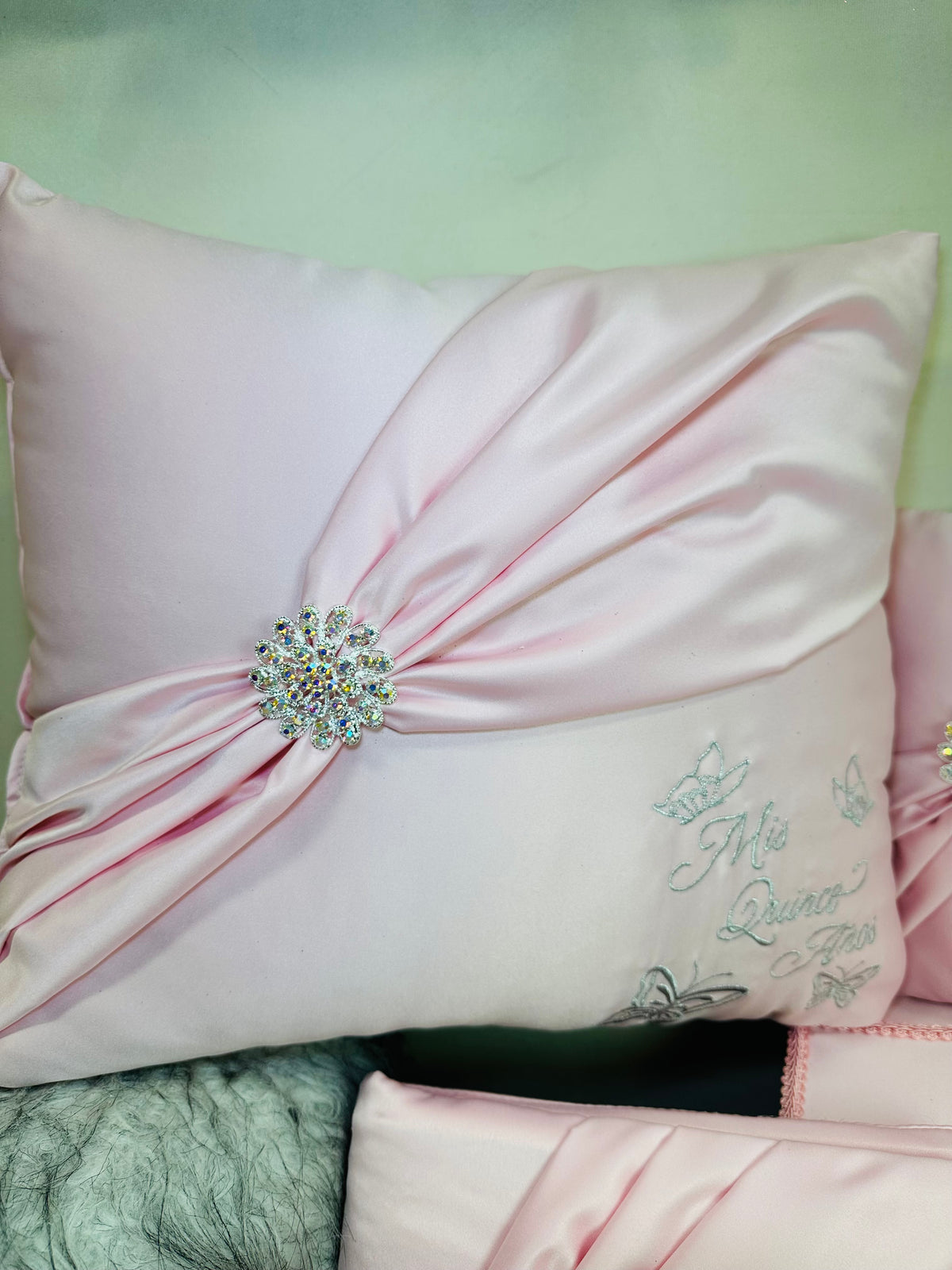Quinceañera set