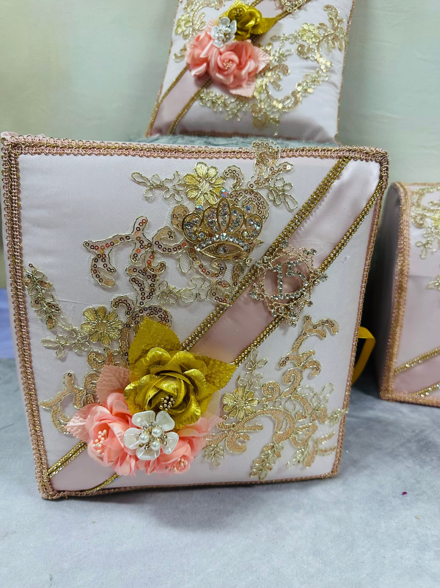 Quinceañera set