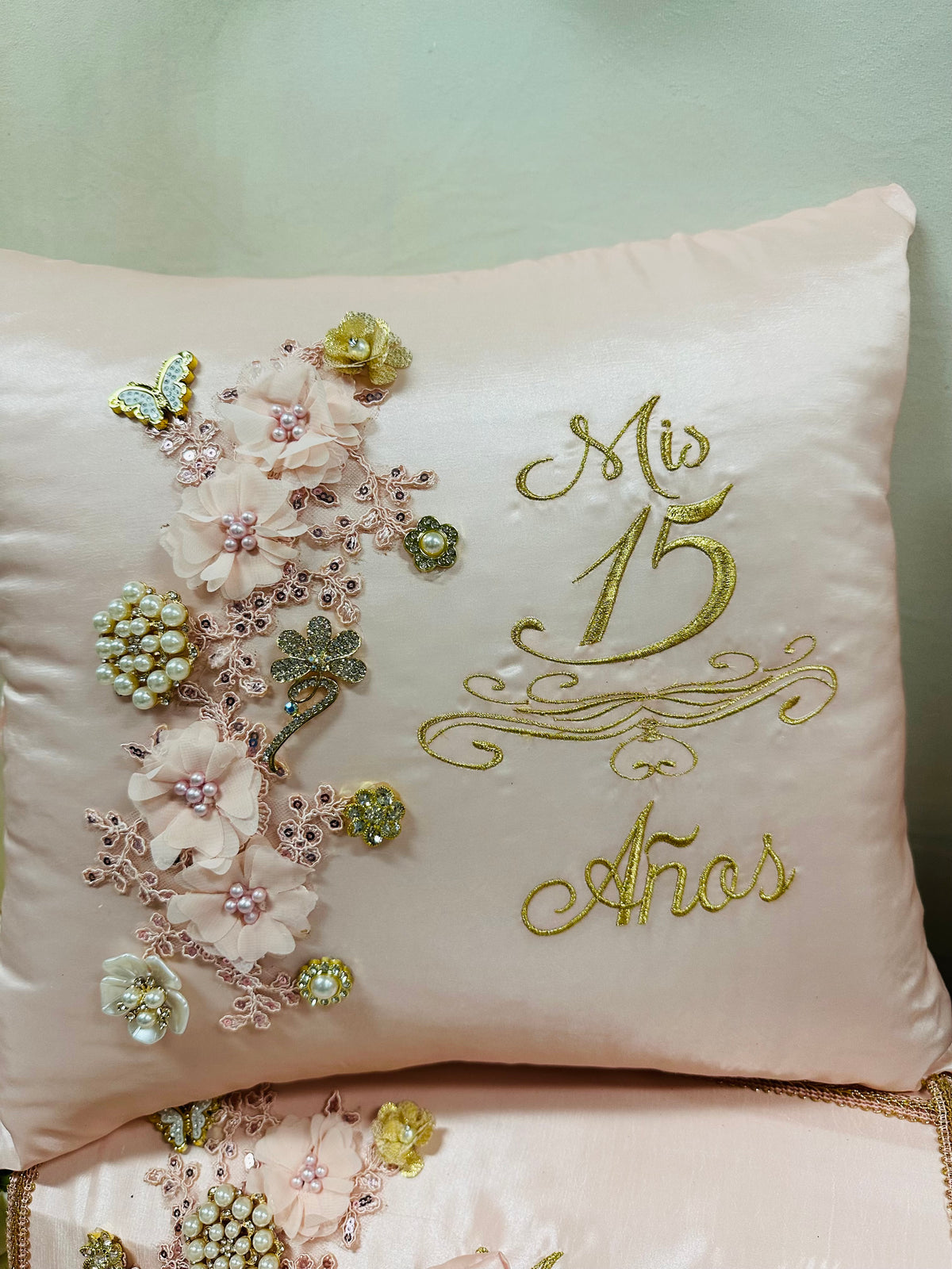 Quinceañera set