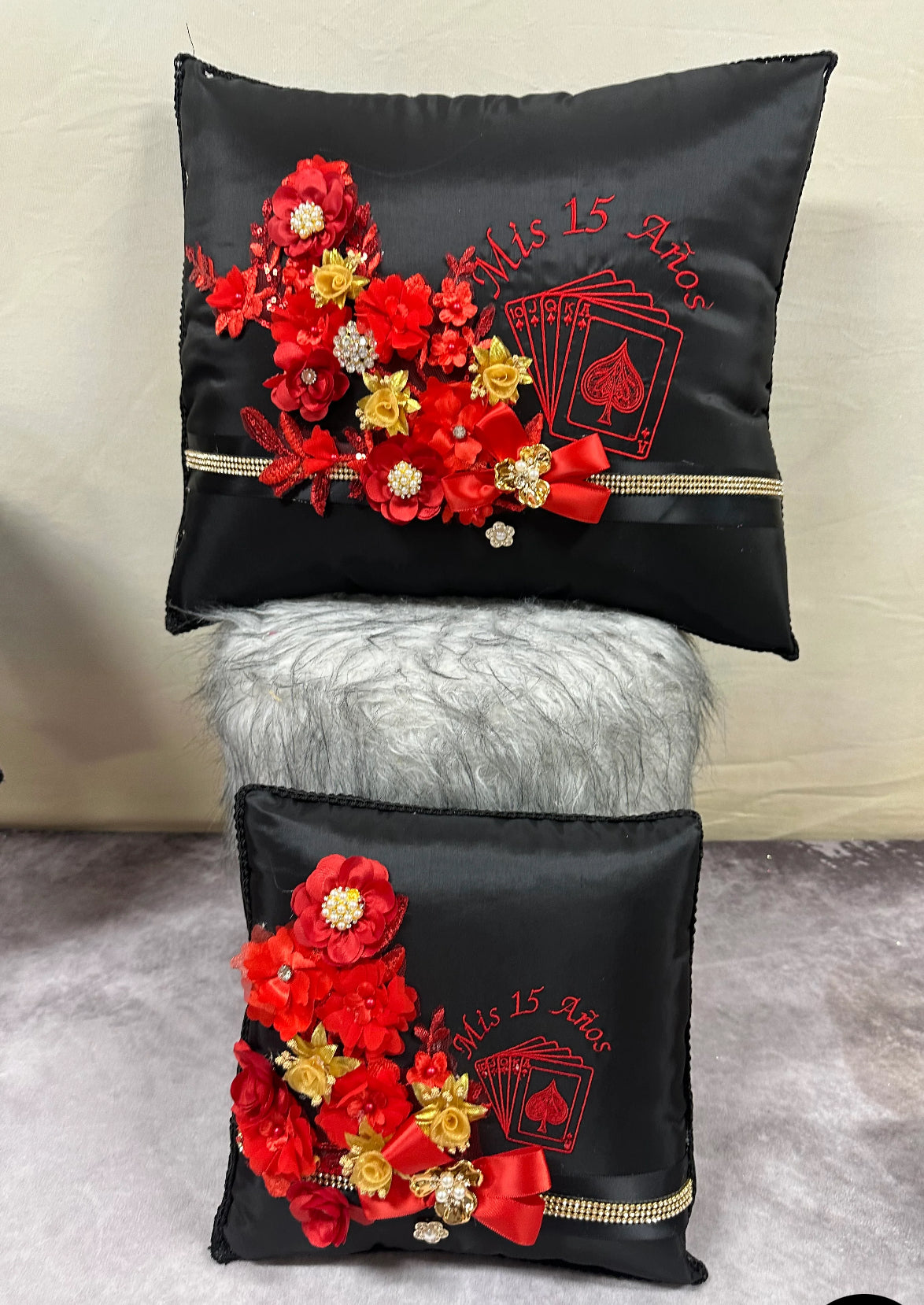 Quinceañera wonderland Pillow set