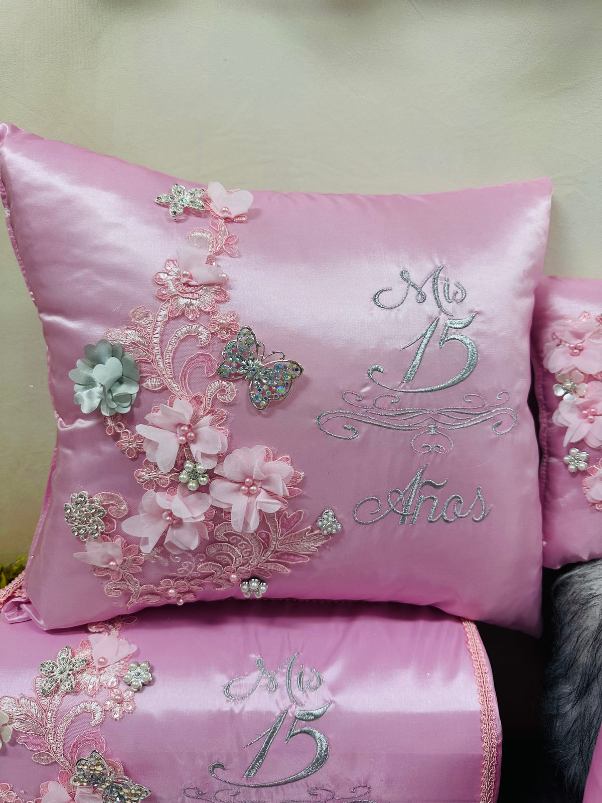 Quinceañera set