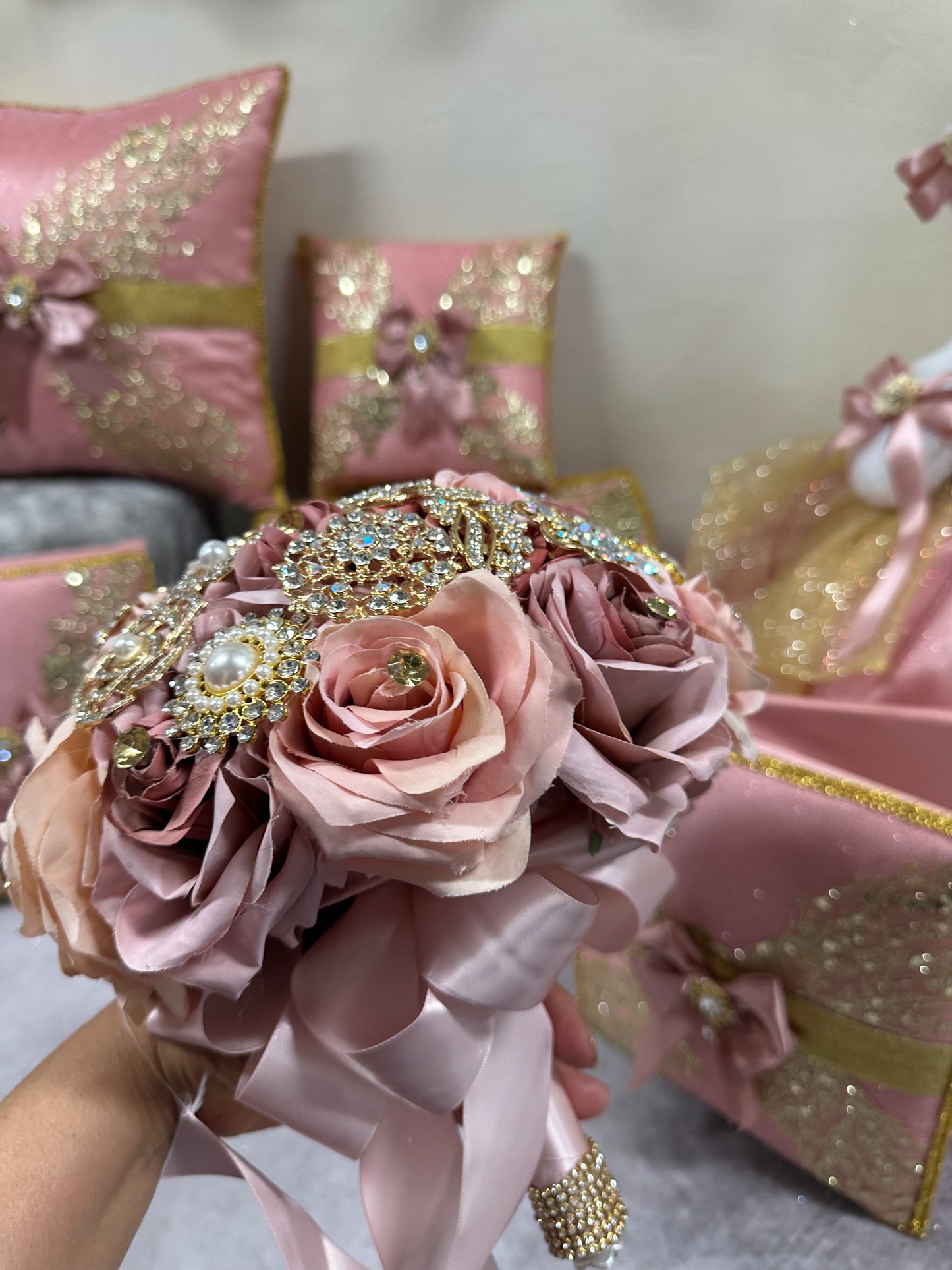 Quinceañera set