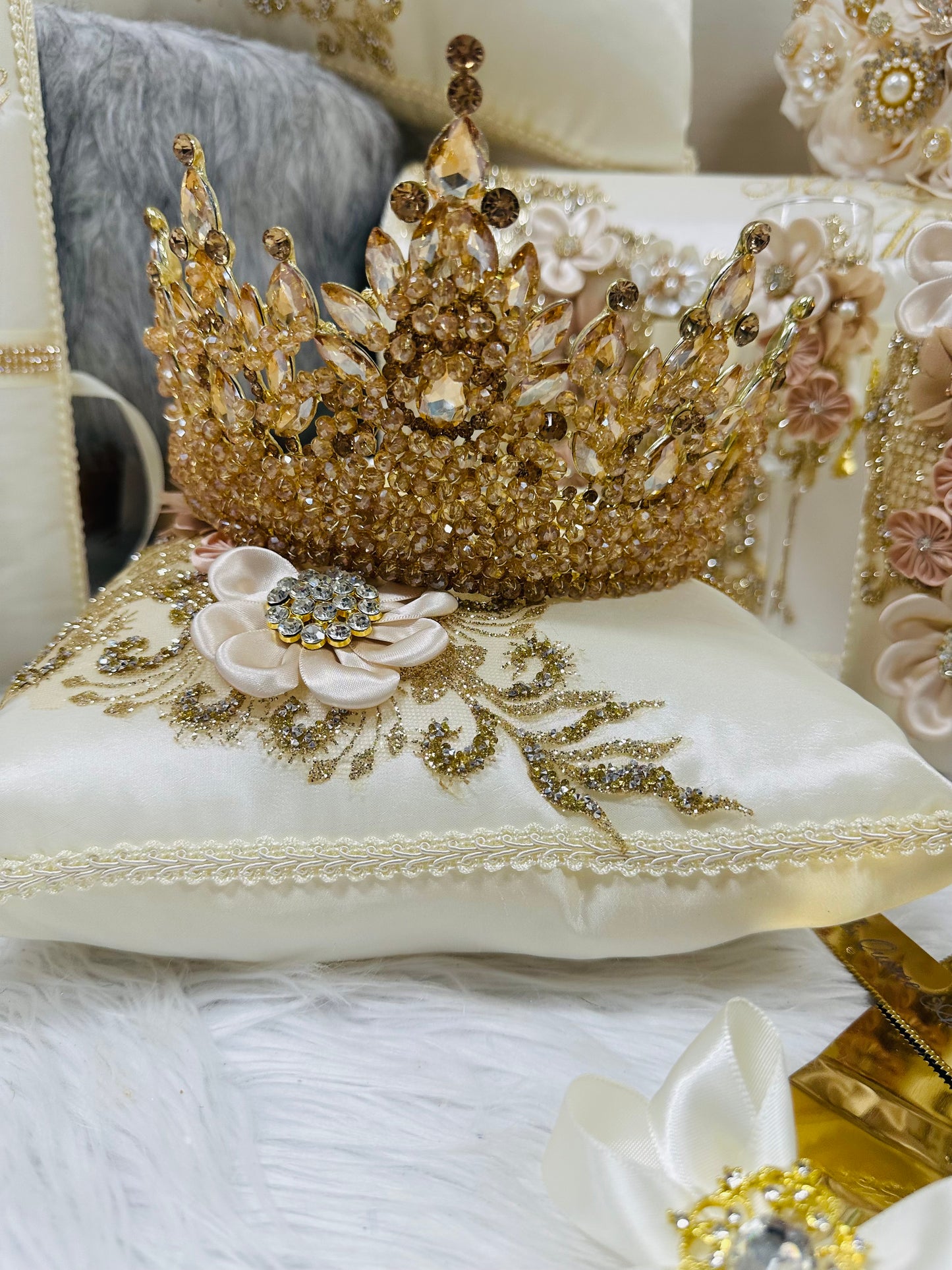 Quinceañera pillow set