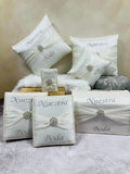 Wedding pillow set
