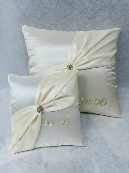Pillow set