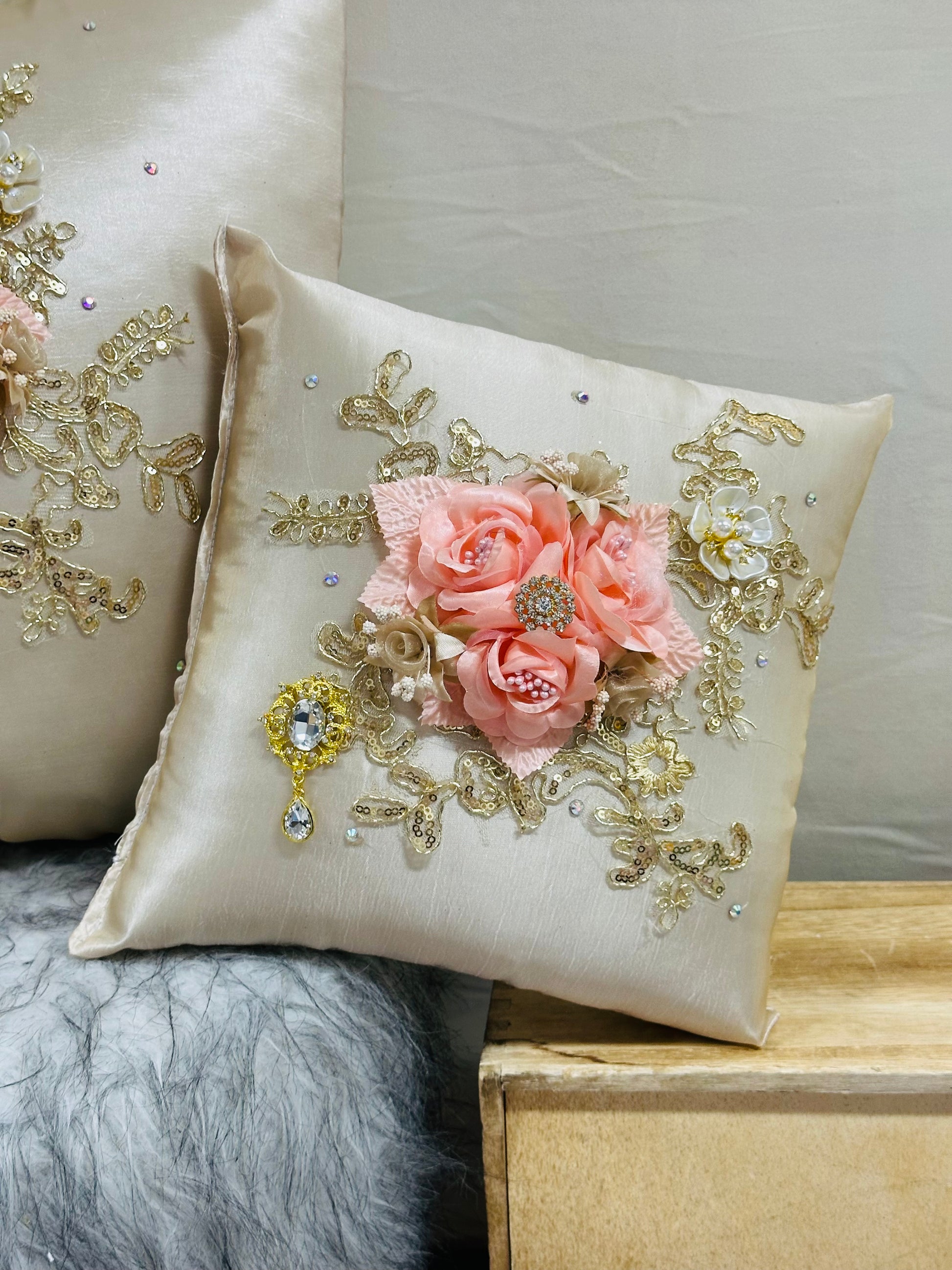 Foto de stock gratuita sobre acogedor, almohadas decorativas, arte Foto de stock gratuita sobre acogedor, almohadas decorativas, arte