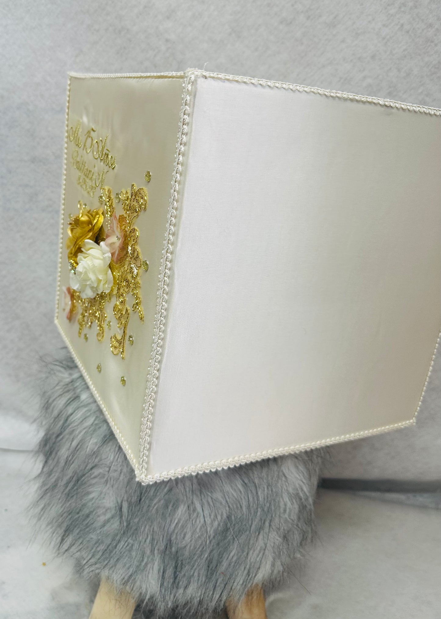 MONEY BOX